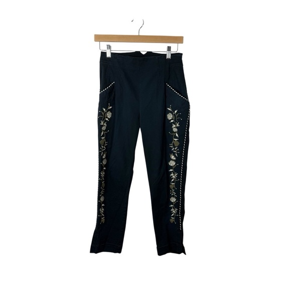 Anthropologie Women’s Matador Embroidered Floral Pants in Navy Size 2P - Picture 5 of 15